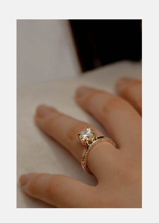 Luminous 2.0ct round pave moissanite wedding band detail view of the band