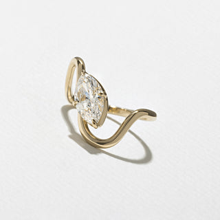 unique ring settings, unique ring designs, unique anniversary rings for her, unique anniversary rings