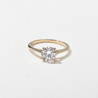round ring, moissanite round ring, round diamond ring, Best solitaire engagement rings for women, Affordable solitaire engagement rings online, Unique solitaire engagement rings for her 
