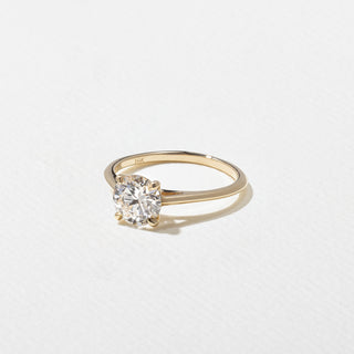 round ring diamond, round ring design, round ring diamond band, round ring diamond engagement