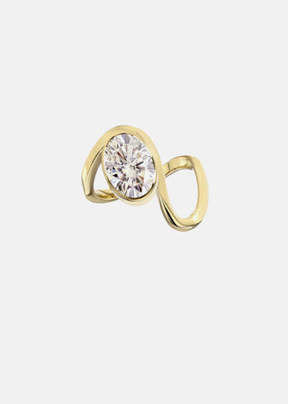 oval ring, oavl unique ring, oval diamond ring, oval unique engagement ring