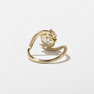 unique ring settings, unique ring designs, unique anniversary rings for her, unique anniversary rings