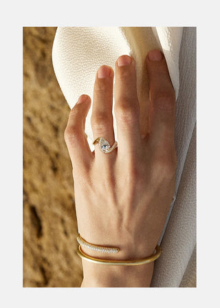 unique ring settings, unique ring designs, unique anniversary rings for her, unique anniversary rings
