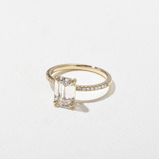 emerald ring diamond, emerald ring design, emerald ring diamond band, emerald ring diamond engagement
