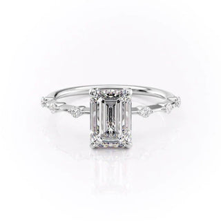 2.10 CT Emerald Solitaire Halo Moissanite Engagement Ring sparkle view