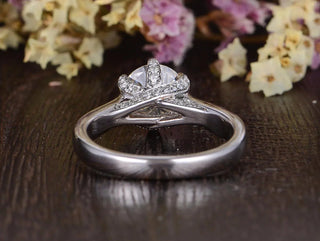 Chic 1.60ct round solitaire moissanite ring overhead view