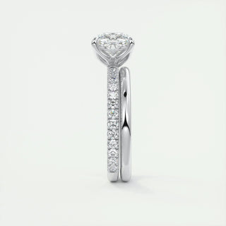 Chic 2.15ct cushion solitaire moissanite ring detail view of the band