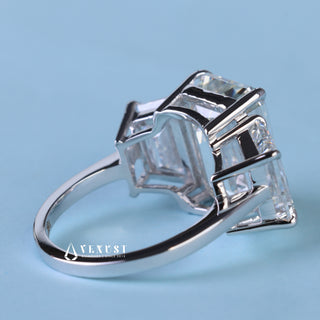 3.0CT Emerald Cut Moissanite Diamond Three Stone Engagement Rings