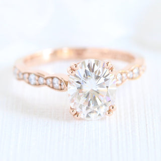 2.0CT Oval Cut Moissanite Diamond Elegant Solitaire Halo Set