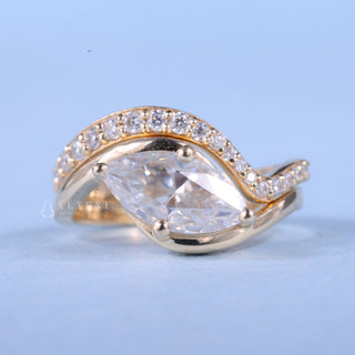Radiant 1.0ct marquise moissanite wedding band front view