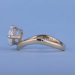 2.50CT Pear Moissanite Diamond Unique Curved East West Engagement Rings