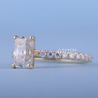 Vintage 1.0ct radiant pave moissanite ring angled view showing its sparkle