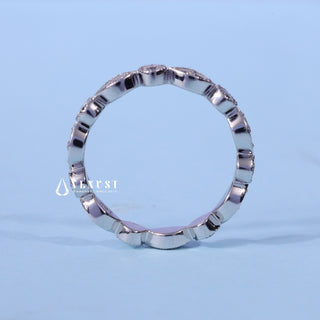 Round Cut Moissanite Diamond Vintage Style Wedding Band