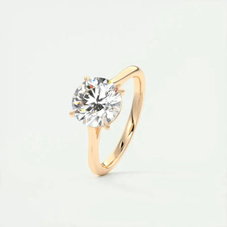 Stunning 2.0ct round solitaire moissanite ring top view