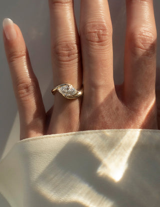 1.0CT-2.0CT Marquise Moissanite Diamond By Pass Engagement Couple Ring Design With Matching Band