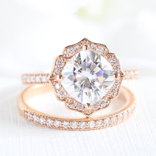 Shimmering 2.30ct cushion halo moissanite ring front view