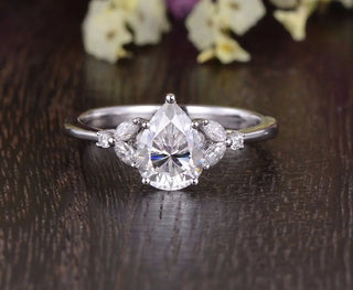 0.75CT Pear Cluster Moissanite Engagement Ring