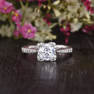 Brilliant 1.60ct round solitaire moissanite ring front view