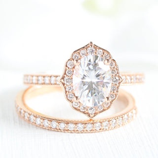 1.50CT Vintage Floral Oval Cut Moissanite Halo Bridal Engagement Ring Set