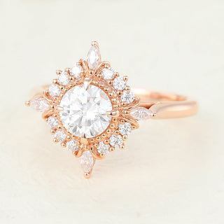 0.68 CT Round Brilliant Cluster Moissanite Engagement Ring top view