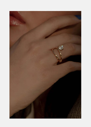 Engagement ring, Diamond engagement ring, Gold engagement ring, White gold engagement ring, Yellow gold engagement ring, Rose gold engagement ring, engagement ring, Antique engagement ring, Modern engagement ring, Classic engagement ring