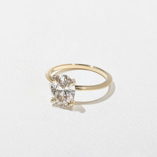 oval ring diamond, oval ring design, oval ring diamond band, oval ring diamond engagement
