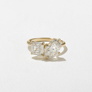oval ring, asscher unique ring, oval diamond ring, asscher unique engagement ring, unique ring settings, unique ring designs, unique anniversary rings for her, unique anniversary rings