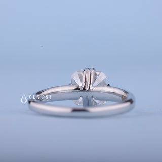 1.0CT Asscher Cut Moissanite Diamond Solitaire Engagement Rings