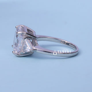 Angled view of the Three Stone Moissanite Asscher Cut Engagement Ring band and setting