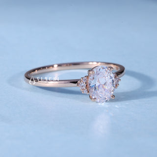 1.0 CT Oval Brilliant Cut Cluster Moissanite Engagement Ring side view