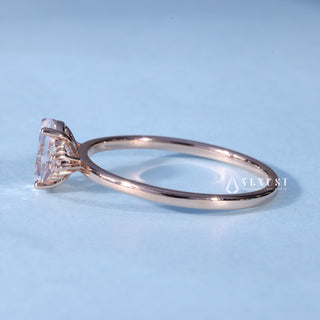 1.0 CT Oval Brilliant Cut Cluster Moissanite Engagement Ring close up