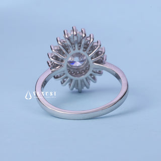 Top view of the Halo Cluster Round Brilliant Moissanite Engagement Ring centre stone