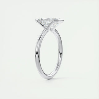 Elegant 1.91ct emerald solitaire moissanite ring front view