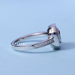 Asscher Halo Bezel Set Moissanite Engagement Ring close-up of the centre stone