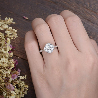 1.60CT Round Cut Vintage Art Deco Moissanite Engagement Ring