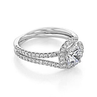 1.0CT Round Cut Halo Spit Shank Diamond Moissanite Engagement Ring