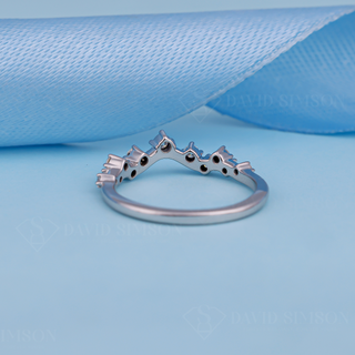 Round Cut Moissanite Diamond Zig Zag Wedding Band for Women