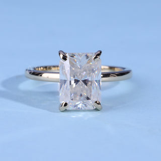 Solitaire Radiant Cut Moissanite Engagement Ring front view with upright centre stone