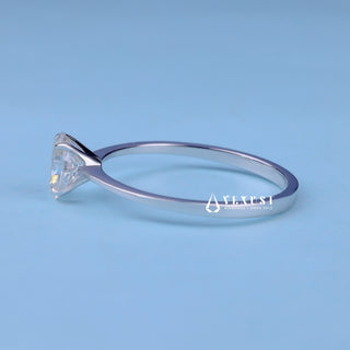 1.0 CT Round Brilliant Solitaire Moissanite Engagement Ring top view