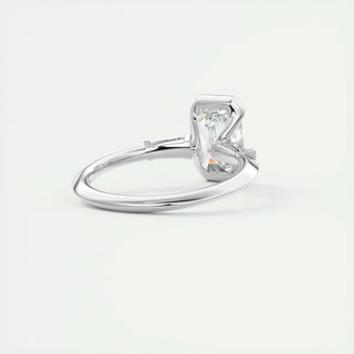 1.91CT Emerald Half Bezel 3 Stone Diamond Moissanite Engagement Ring