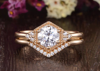 1.60CT Round Cut Vintage Moissanite Engagement Ring