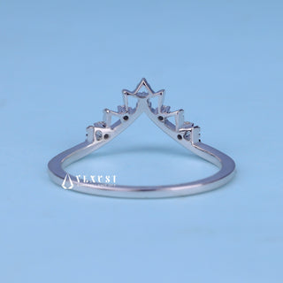 Modern round moissanite wedding band top view