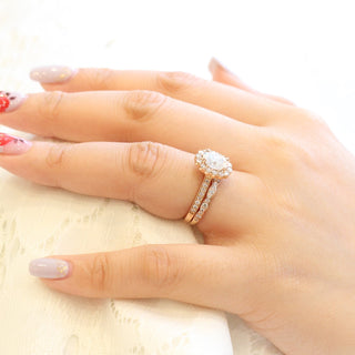 Luminous 1.50ct oval halo moissanite ring close up of the setting