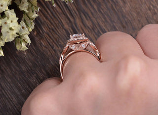 Modern 1.0ct emerald halo moissanite ring close up of the setting
