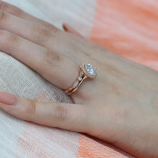 2.0CT Oval Solitaire Halo Moissanite Diamond Bridal Ring Set
