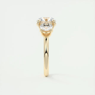 2.0 CT Round Cut Three Stone Diamond Moissanite Engagement Ring