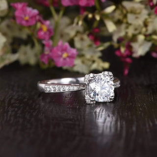 Brilliant 1.60ct round solitaire moissanite ring close up of the setting