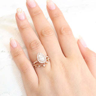 Gorgeous 1.50ct pear halo moissanite ring close up of the setting