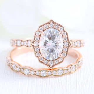 1.50CT Vintage Floral Oval Ring Cut Moissanite Halo Engagement Ring Set