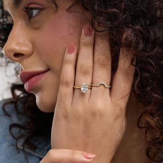 2.0 CT Oval Solitaire Sparkling Moissanite Engagement Ring on hand